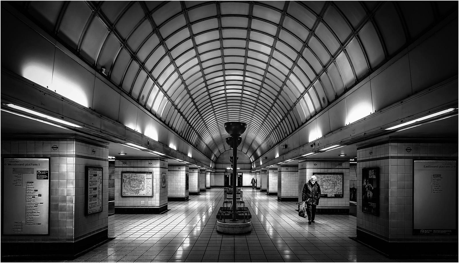 A quiet day on the Central line - David Egerton